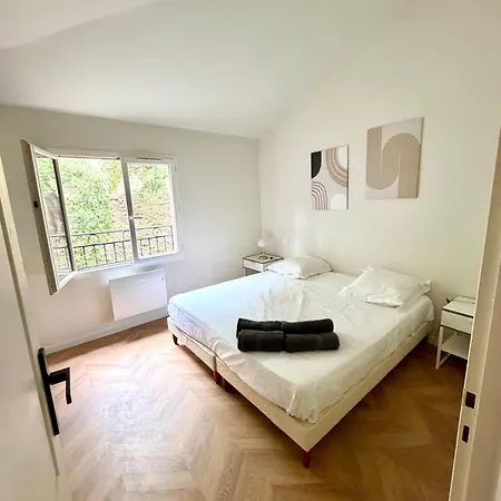 Bellevue - Terrace, Golf & Pool Apartmán *