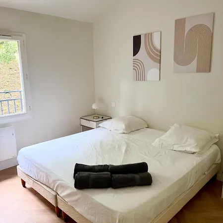 Apartment Bellevue - Terrace, Golf & Pool *